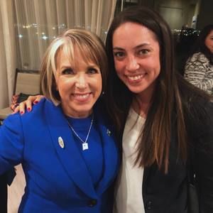 Meet your Posher, Elizabeth